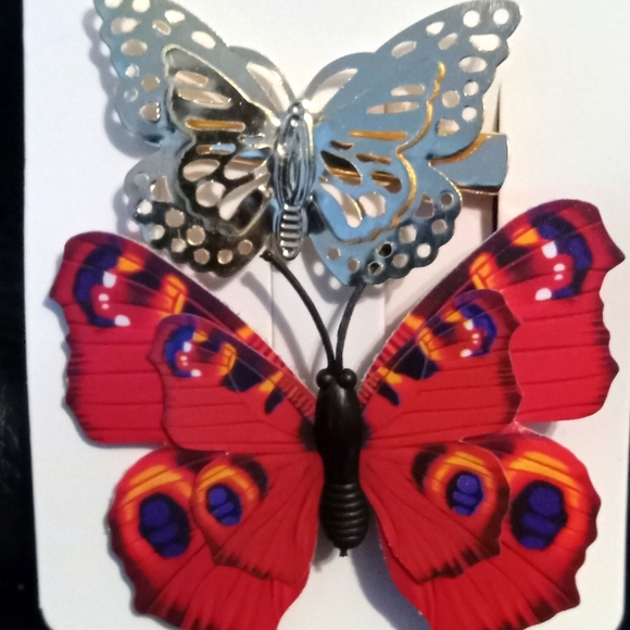 Hair Accessories - Picture 1 of 2